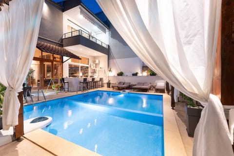 Property building, Pool view, Swimming pool