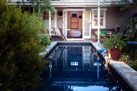Swimming pool, Swimming pool