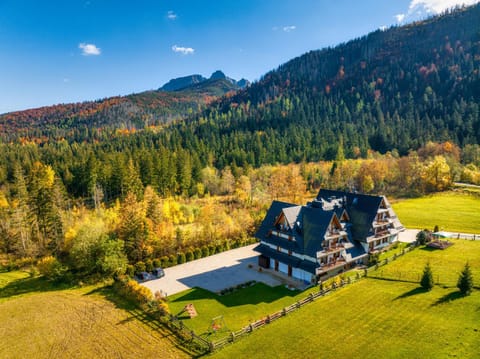 Nearby landmark, Day, Natural landscape, Bird's eye view