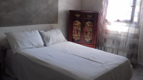 Other, Photo of the whole room