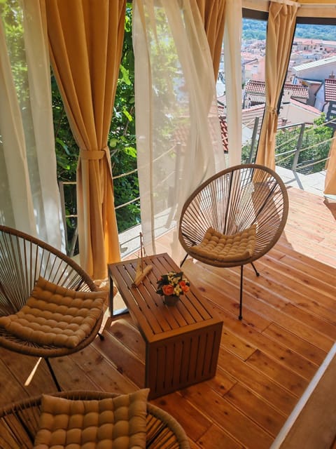 Patio, Day, View (from property/room), Balcony/Terrace, Seating area