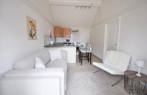 Stable Cottage, Whitebridge Farm Apartment in North Dorset District