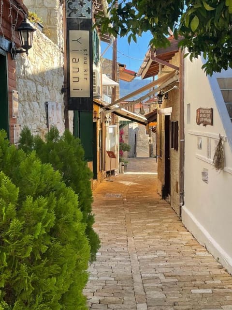 Property building, Neighbourhood, Street view