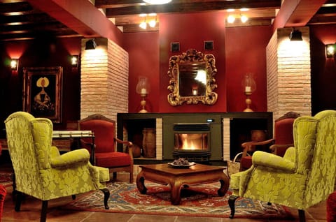 Communal lounge/ TV room