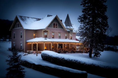 Margaretville Mountain Inn B&B Bed and Breakfast in Capital District, NY, USA