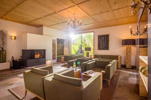 Lounge or bar