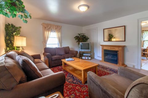 Village Suites Bed and Breakfast in Margaretville