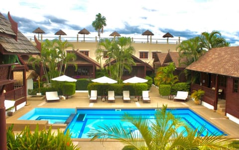 Property building, Swimming pool
