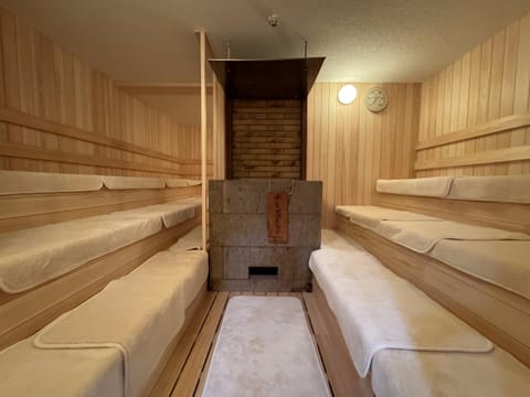 Sauna, Public Bath