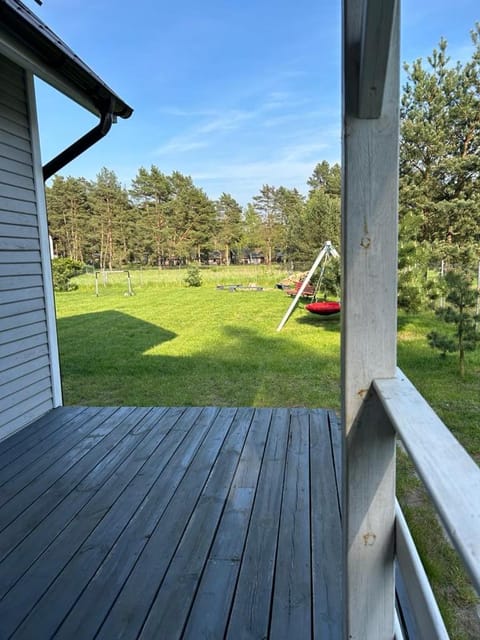 Bursztynowa 22 Nature lodge in Pomeranian Voivodeship