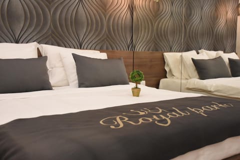 Property logo or sign, Decorative detail, Bedroom, Text overlay