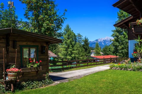 Haus Jochblick Familie Loinger Bed and Breakfast in Salzburgerland