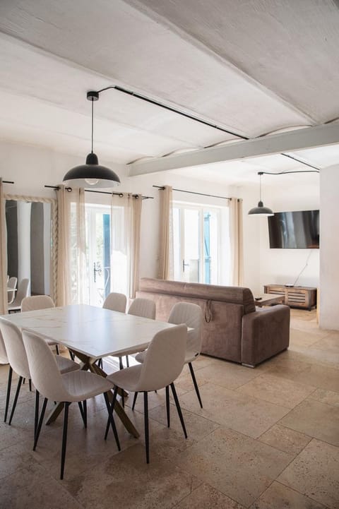 notre dame des anges Apartment in Provence-Alpes-Côte d'Azur