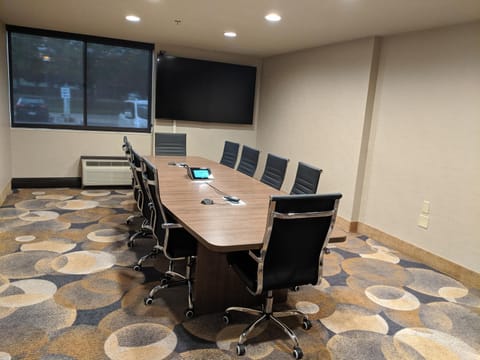 Meeting/conference room
