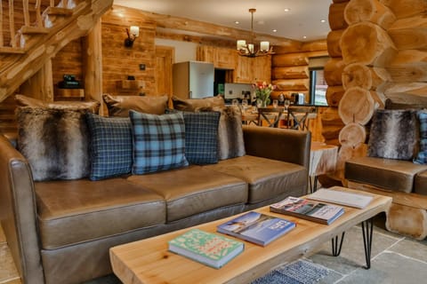 Cedar Lodge Chalet in Aviemore