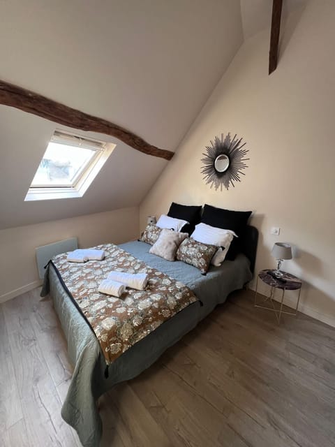 Les Maisons d'Augustine, demeure de charme de la cour Ste Catherine House in Honfleur