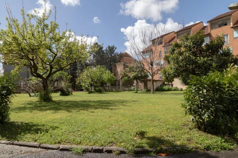 Garden, Garden view