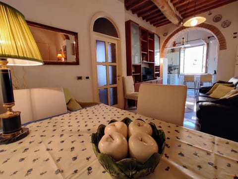 Marta House Apartment in San Gimignano