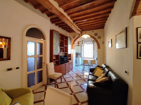 Marta House Apartment in San Gimignano