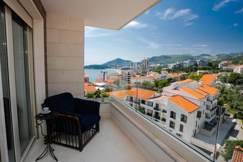 View (from property/room), Balcony/Terrace, Sea view