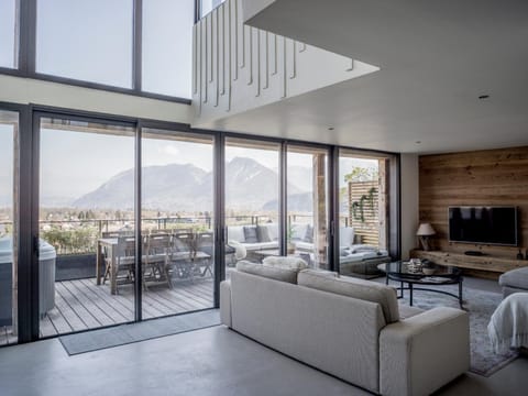 Venez Chez Vous - Chalet Le Villaret - Vue lac Villa in Talloires