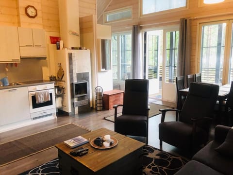 Ähtärin lomamökit - ONNI Mökki House in Finland