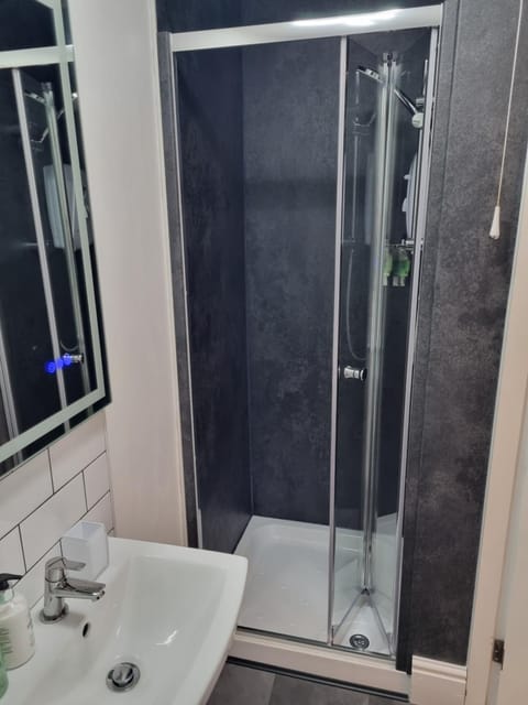 Montfort Cottage Guest House Bed and Breakfast in Windermere