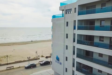 Property building, Facade/entrance, Sea view