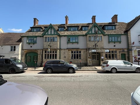 Property building, Street view