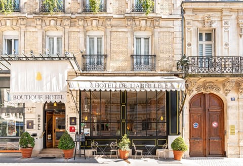 Hôtel de l'Abeille Hotel in Orléans