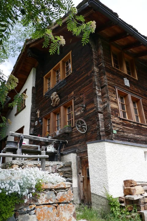 Facade/entrance, Day, Summer