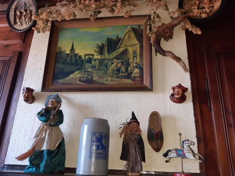 Lounge or bar, flat iron