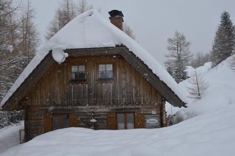 Property building, Winter