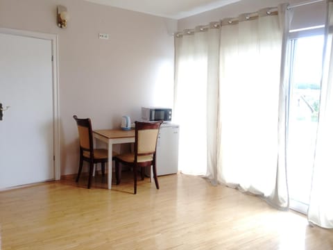 Coffee/tea facilities, Balcony/Terrace, Kitchen or kitchenette