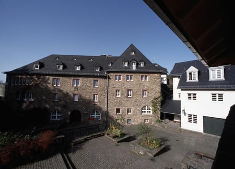 Ferienwohnungen Burg Monschau Apartment in Monschau