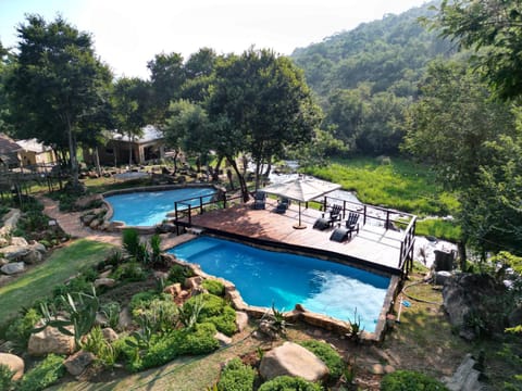 Day, Garden, Garden view, Mountain view, Pool view, Swimming pool, sunbed
