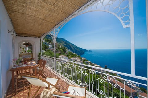 Balcony/Terrace, Seating area, Dining area, Sea view