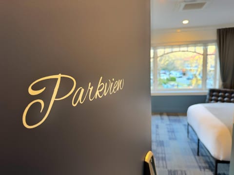 Artisan Suites on Bowen Hotel in Bowen Island