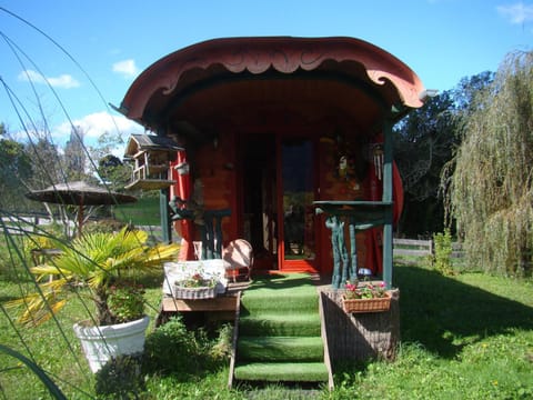 Les Patins à Roulottes House in Auvergne-Rhône-Alpes
