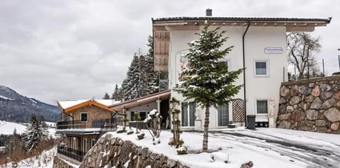 Villa-Musica Apartment in Salzburgerland
