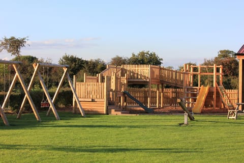 Property building, Day, Garden