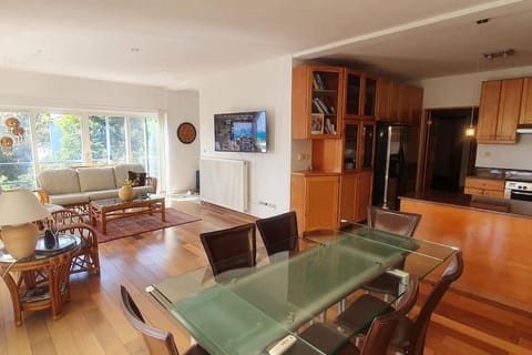 Novi Escape 1 Beachfront with balcony Apartment in Novi Vinodolski