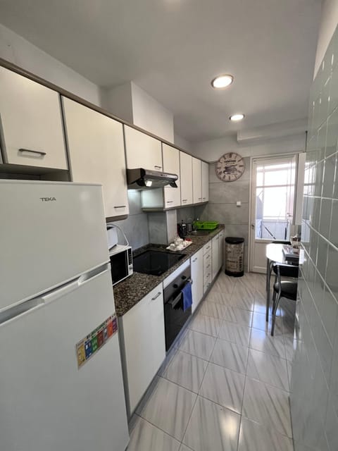 4 BEDROOMS -SENECA Center Apartment Apartment in Alicante