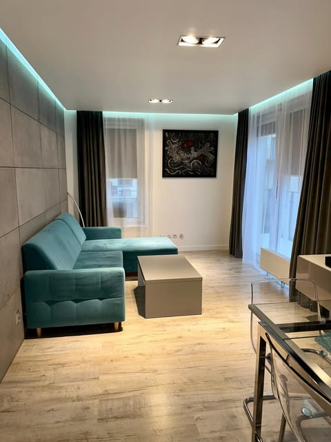 Apartament Shadow Grey Apartment in West Pomeranian Voivodeship, Poland