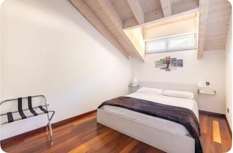 Mansarda Ivy Apartment in Finale Ligure