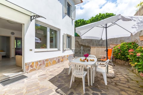 Property building, Patio