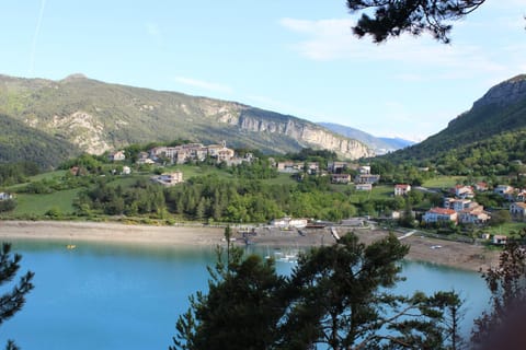 location vacances 5 place des moulieres Apartment in Castellane