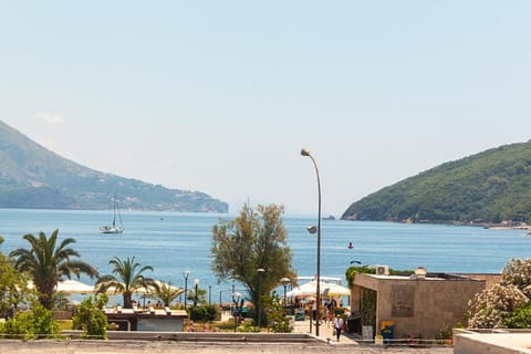 Post Office Center Apartments Apartment in Budva