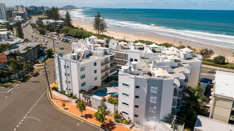 Property building, Beach, Sea view, Location