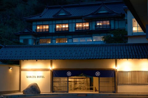 Property building, Night